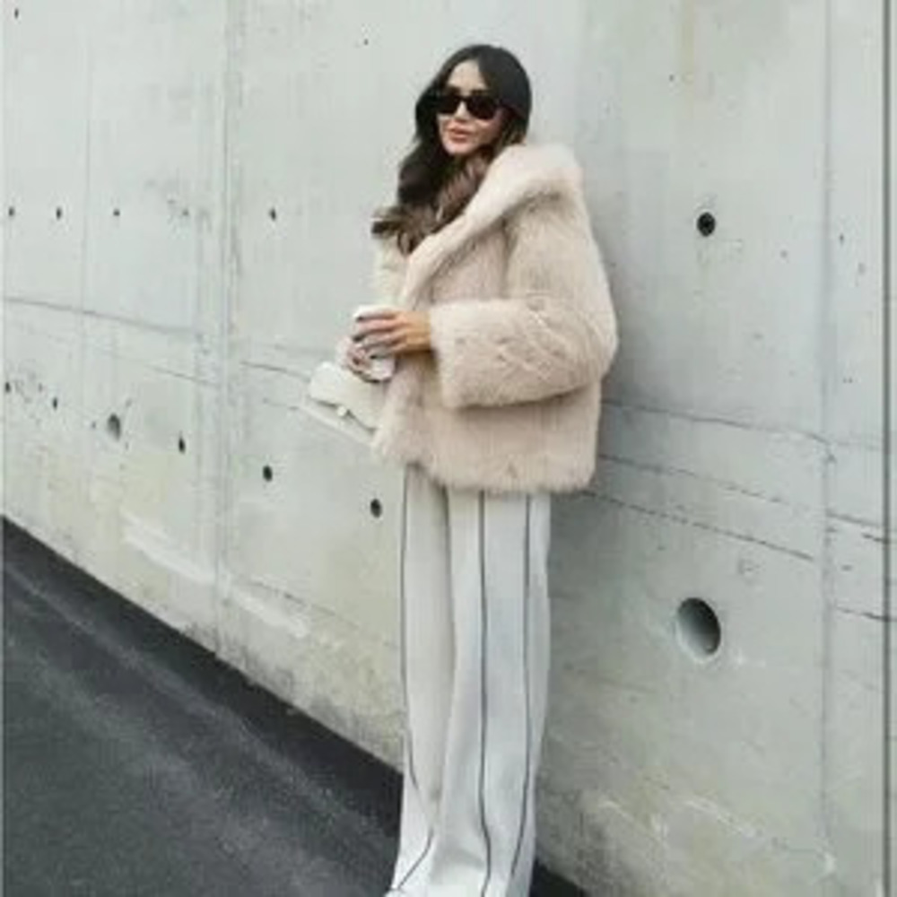 Luxurious Beige Faux Fur Coat jacket fauf fur shearling - Picture 4 of 4